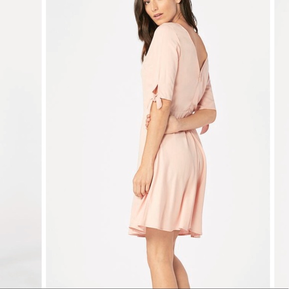 💓 Tie Sleeve Skater Dress - Picture 2 of 3